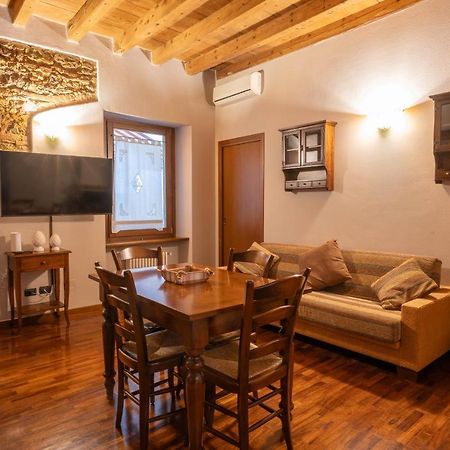 Napule...E Apartments Peschiera del Garda Kültér fotó