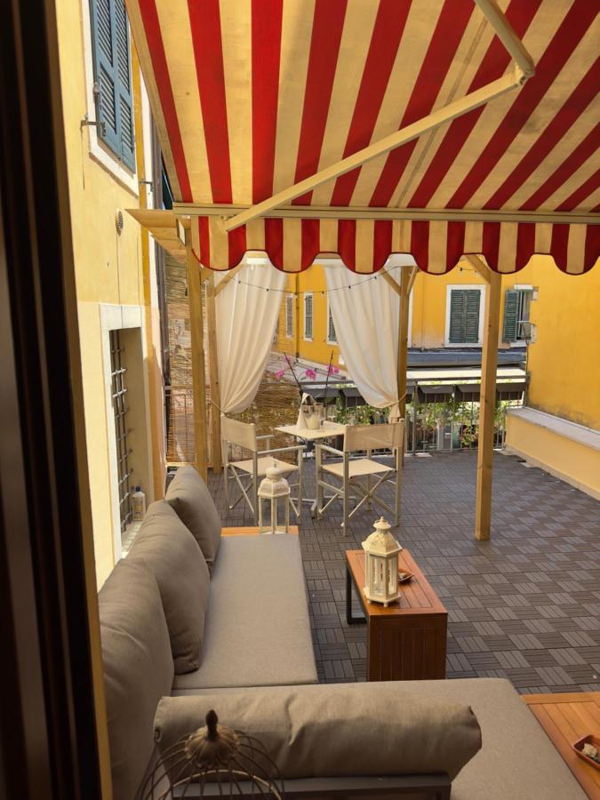 Napule...E Apartments Peschiera del Garda Kültér fotó