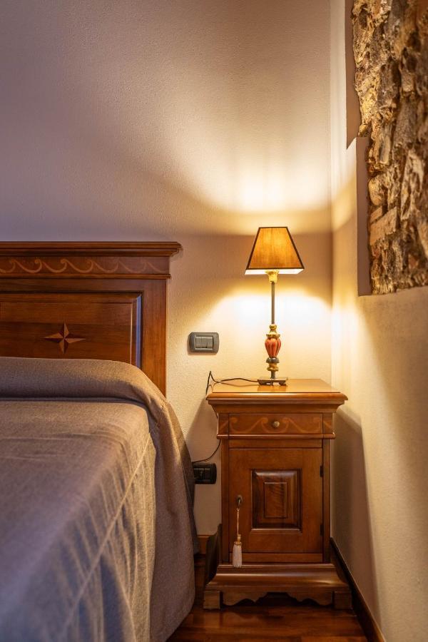 Napule...E Apartments Peschiera del Garda Kültér fotó